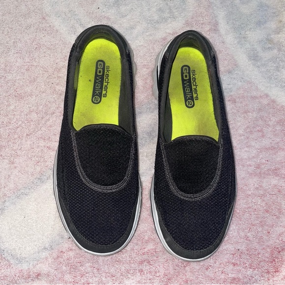 Black Skechers Go Walk 2 - Picture 1 of 7
